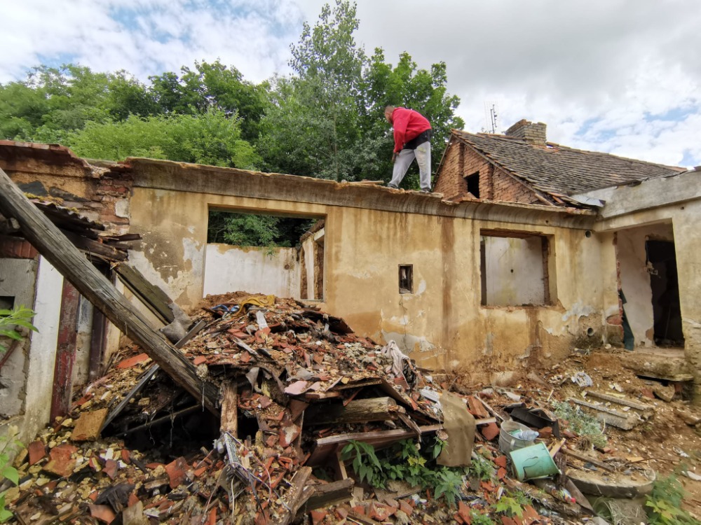 Rodinný dům Panoší Újezd – kompletní rekonstrukce - foto 83